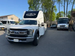 Party bus rental services in white plains and westchester county